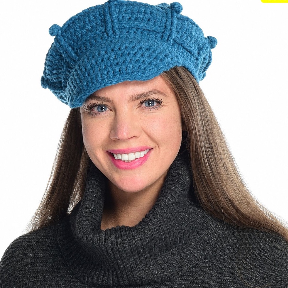 NWT - Laundry by Design Knitted Cap with Brim
